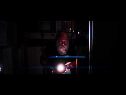Featurette | Eye Contact
