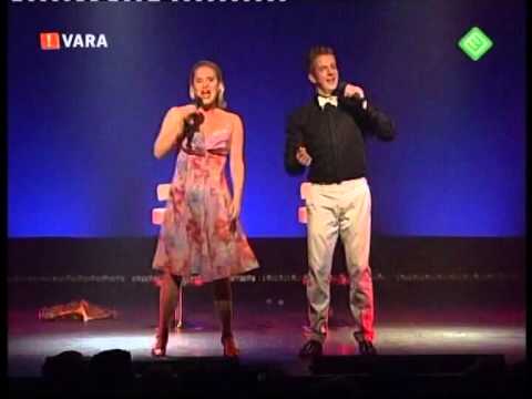 Volgend jaar lach je d'r om - Martine Sandifort & Alex Klaasen