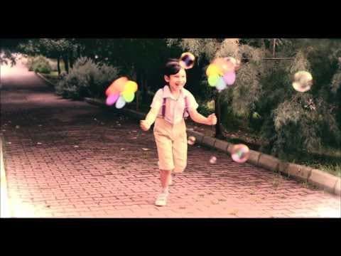 THE HOLIDAY GIFT TRAILER