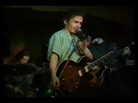 Galaxie 500 - "Don't Let Our Youth Go To Waste"