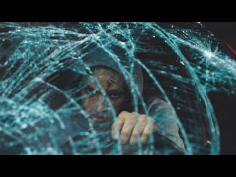 Trailer [Subtitled]