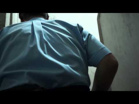 Fresh Wave 鮮浪潮 2015 競賽短片《軍裝.劏房.越南道友.紀錄片 Police Report 2014》Trailer