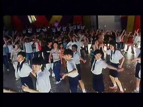 《九個女仔一隻鬼》  預告 Nine Girls And a Ghost Trailer (2002)