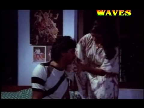 Abhayam Thedi - Scene