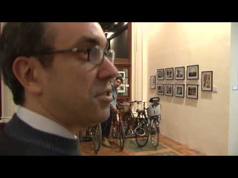 ADRIAN MUOYO (2015) - Sede AMBA - Retrato Documental