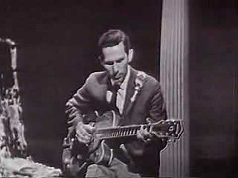 Chet Atkins performs Villa and Say Si Si, 1958