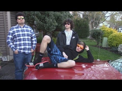 Fast Cars Slow Spanish Trailer