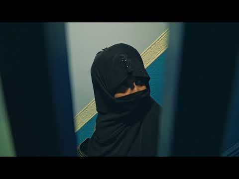 MAZE TRAILER