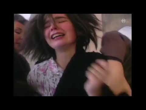 Björk : Glerbrot - Movie Clip (Starring Björk) 1988