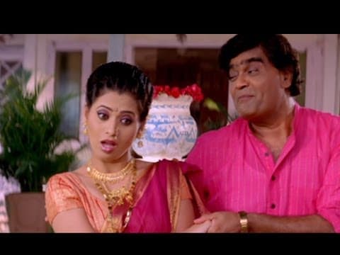 Karayala Gelo Ek - Disayala Chhan - Marathi Song - Ashok Saraf, Deepali Sayyed, Vijay Chavan