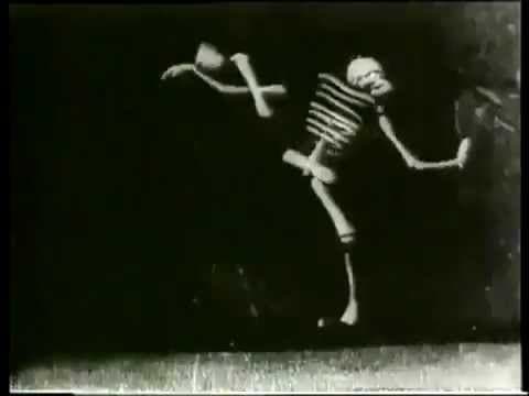 The Dancing Skeleton (1897)