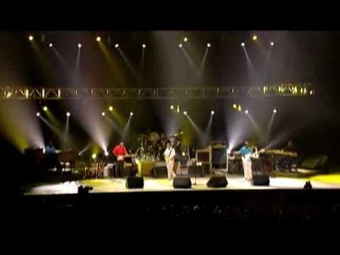 Eric Clapton - Badge (Official Live Video)
