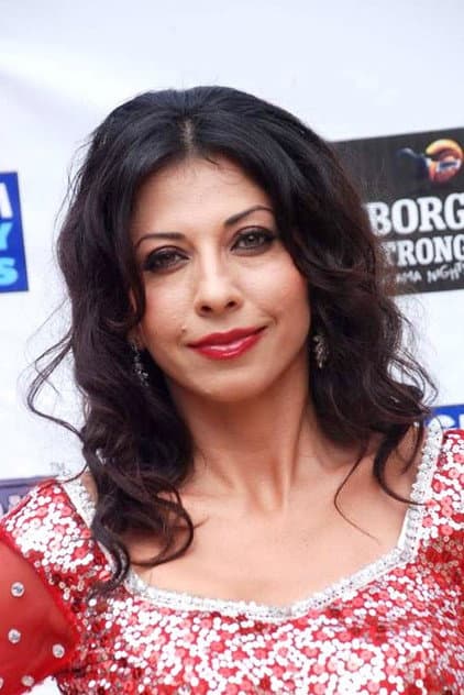 Vida Samadzai
