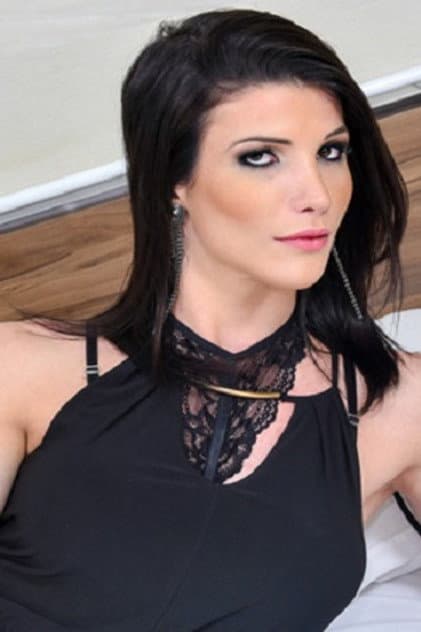 Victoria Carvalho