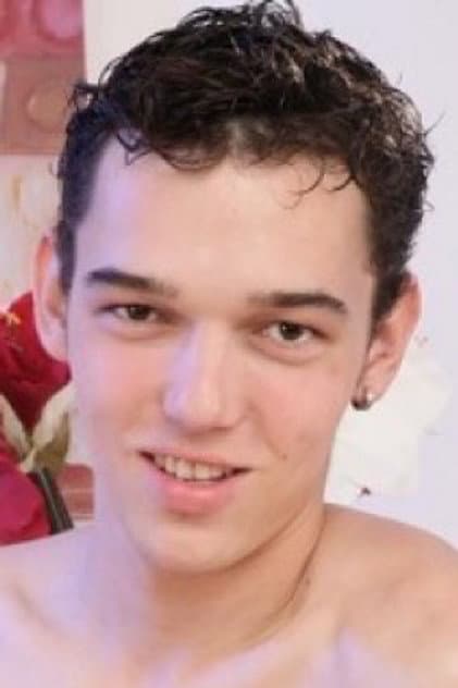 Aaron Ares