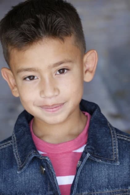 Isaac Linares