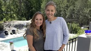 Carina works for Charlotte Perrelli