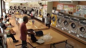 The "Rain, then Fine" Coin Laundry