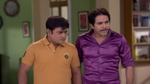Tillu and Malkhan Get Assaulted By The Police