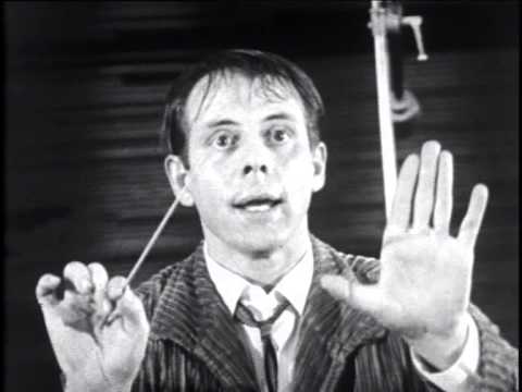 Karlheinz Stockhausen : Momente