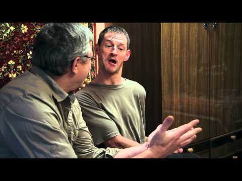 Raganu Mēnesis (2012) - Oficiālais filmas treileris