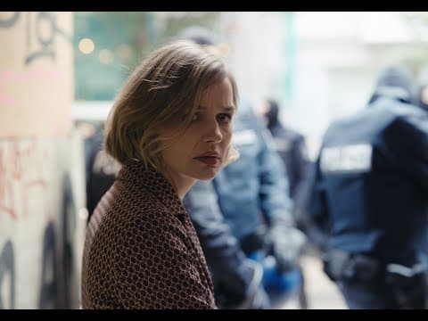 BLACK BOX - official Trailer - English subtitled