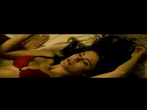 Trailer 2