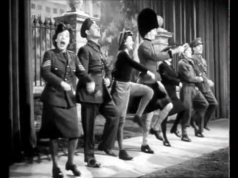 Rubber-necked Nat Jackley, Dan Young & Friends (Mancunian Films extract) 1946