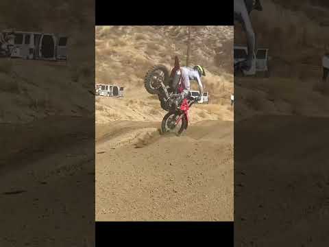 Baz in SoCal - Episode 7 👆🏻