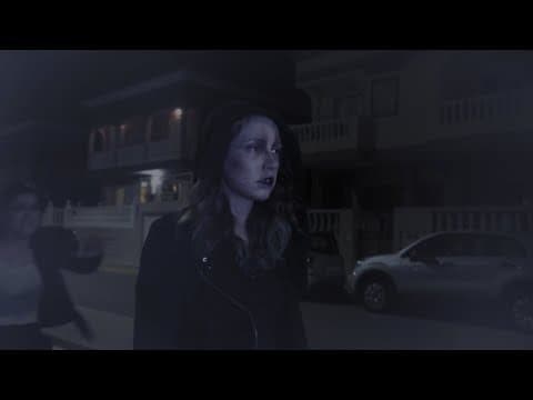 🩸 DARK MOON 🌑 | Cortometraje de terror y ciencia ficción (2025)