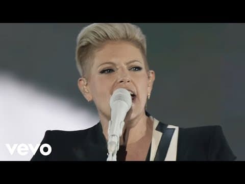The Chicks - Goodbye Earl (Live from MMXVI Tour)