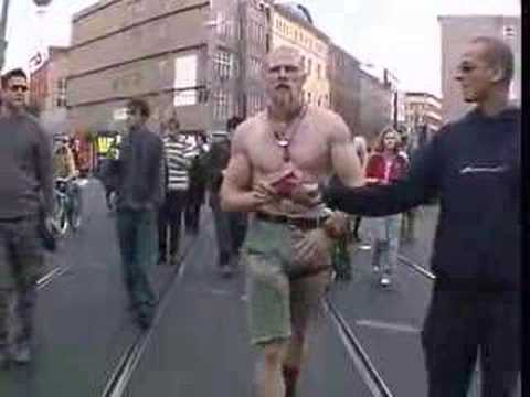 KNEECAM No.1 - the original Technoviking tape