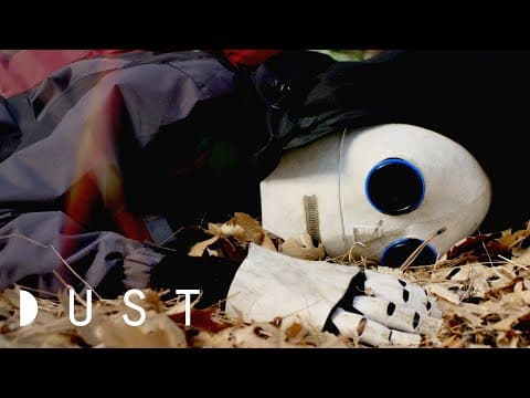 Sci-Fi Short Film: "Bear With Me" | DUST