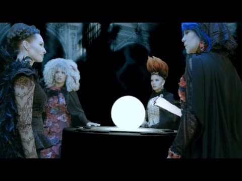 Heksen Bestaan Niet - Officiële Trailer