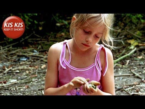 Little girl takes care of a bird | A Funeral for Mr. Smithee - A Short Film by D. van Rooijen