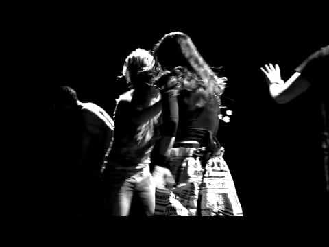 No Lugar Errado - teaser #1