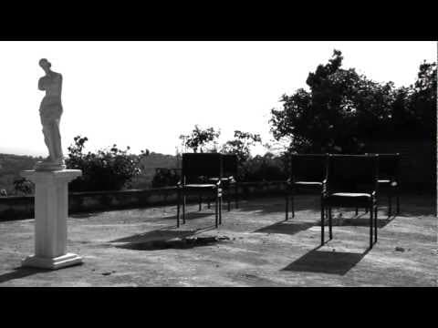 VENUS IN THE GARDEN (Η ΑΦΡΟΔΙΤΗ ΣΤΗΝ ΑΥΛΗ) 2011