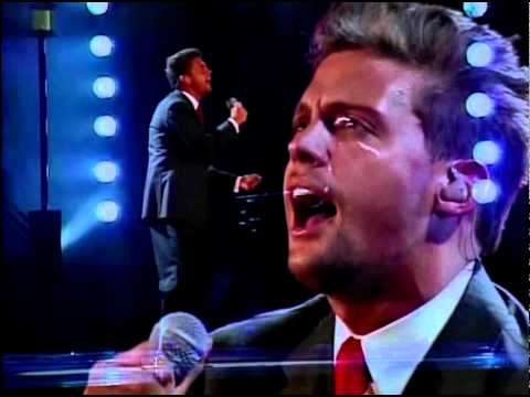 Luis Miguel - Pensar En Ti ( HD ) El Concierto