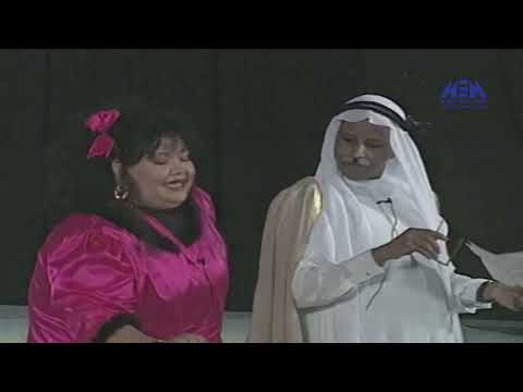 مسرحية ( بشت المدير )